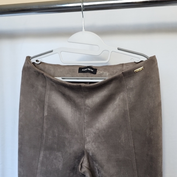 Ivanka Trump Brown Ankle Pants - Picture 4 of 6